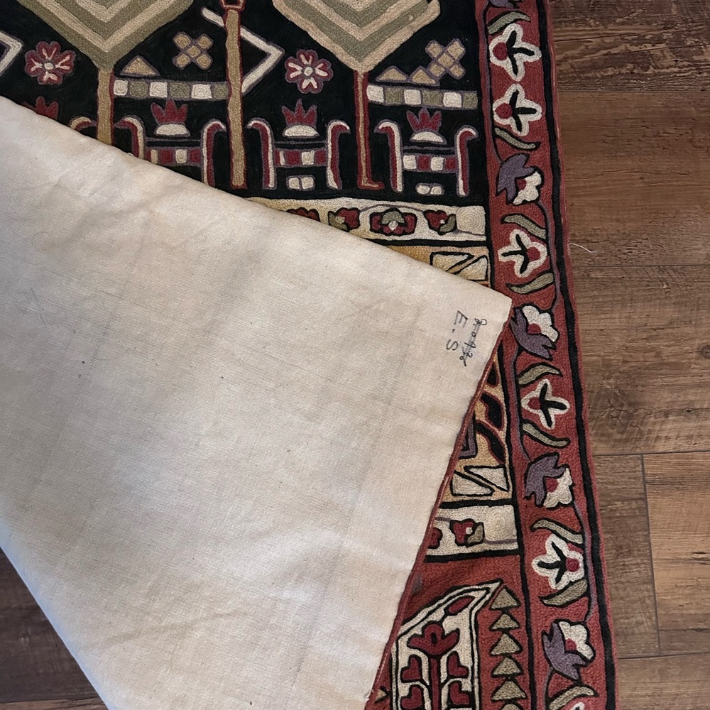 Geometric Patterned Tapestry - Picture 3 of 4